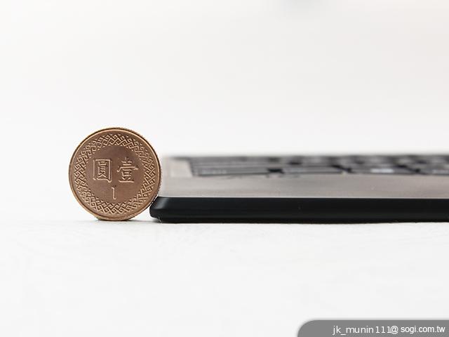 索尼首款微軟純平板Sony VAIO Tap 11 纖薄登場