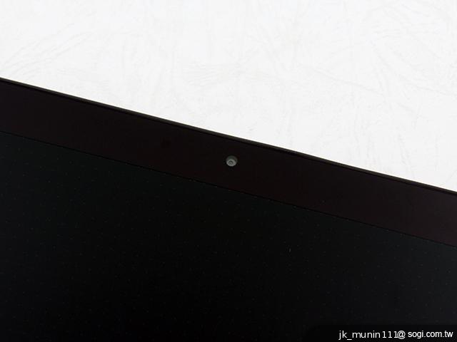 索尼首款微軟純平板Sony VAIO Tap 11 纖薄登場