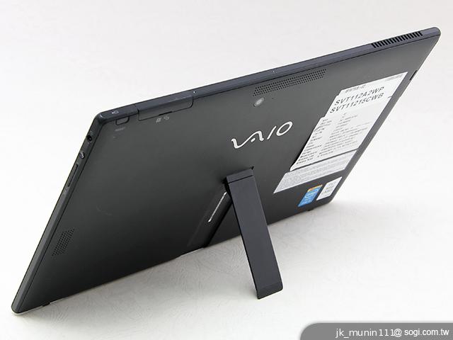 索尼首款微軟純平板Sony VAIO Tap 11 纖薄登場