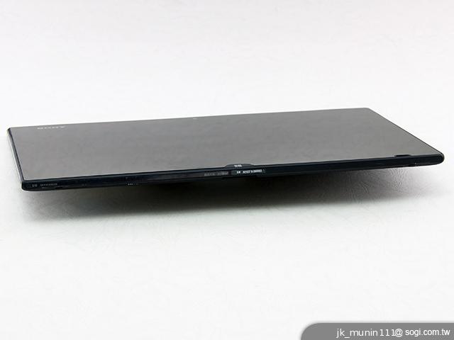 索尼首款微軟純平板Sony VAIO Tap 11 纖薄登場