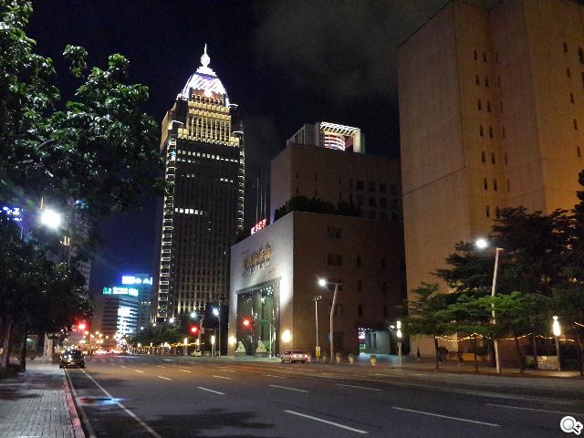 SAMSUNG Note 3外型、攝錄深度測試