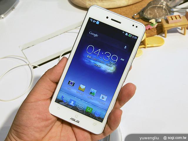 ASUS發表新款PadFone Infinity 單機18990起 ASUS發表新款PadFone Infinity 單機18990起