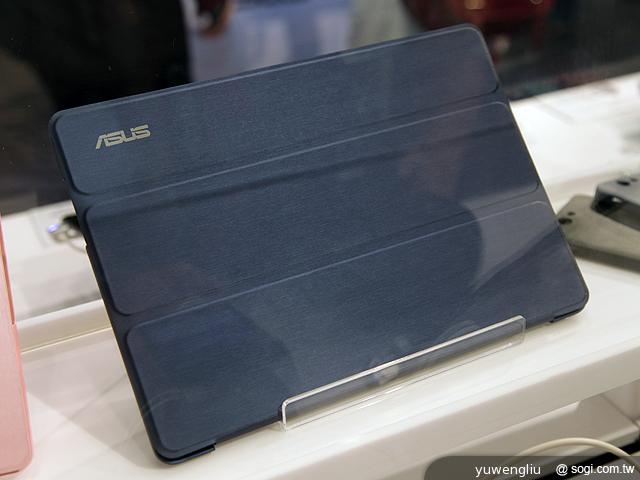 ASUS發表新款PadFone Infinity 單機18990起 ASUS發表新款PadFone Infinity 單機18990起