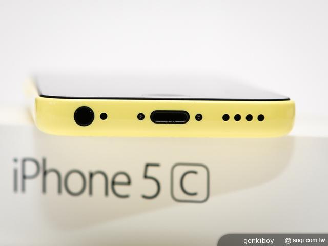 iPhone 5C 宛如裝上保護殼的蘋果手機