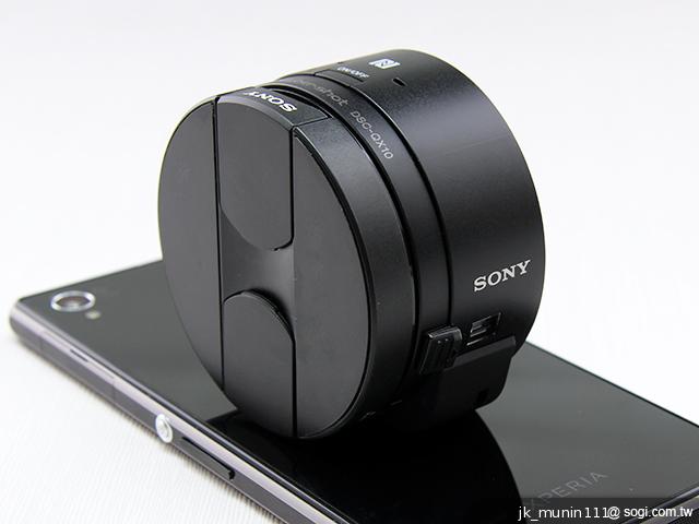 Sony DSC-QX10外掛式相機 補足手機、平板拍照功能 Sony DSC-QX10外掛式相機 補足手機、平板拍照功能
