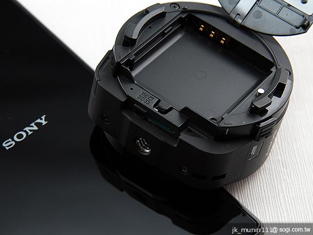 Sony DSC-QX10外掛式相機 補足手機、平板拍照功能 Sony DSC-QX10外掛式相機 補足手機、平板拍照功能