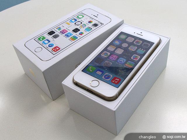 iPhone 5S金色版傳飆天價 水貨登台開箱速覽