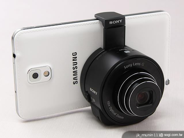 Sony DSC-QX10外掛式相機 補足手機、平板拍照功能 Sony DSC-QX10外掛式相機 補足手機、平板拍照功能
