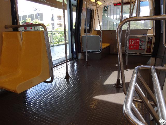 Sony DSC-QX10外掛式相機 補足手機、平板拍照功能 Sony DSC-QX10外掛式相機 補足手機、平板拍照功能