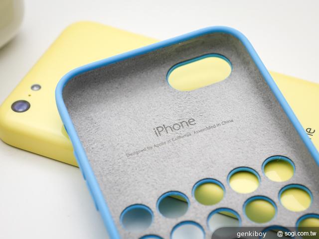 iPhone 5C 宛如裝上保護殼的蘋果手機