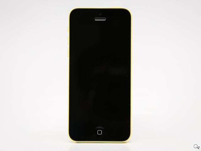 iPhone 5C 宛如裝上保護殼的蘋果手機