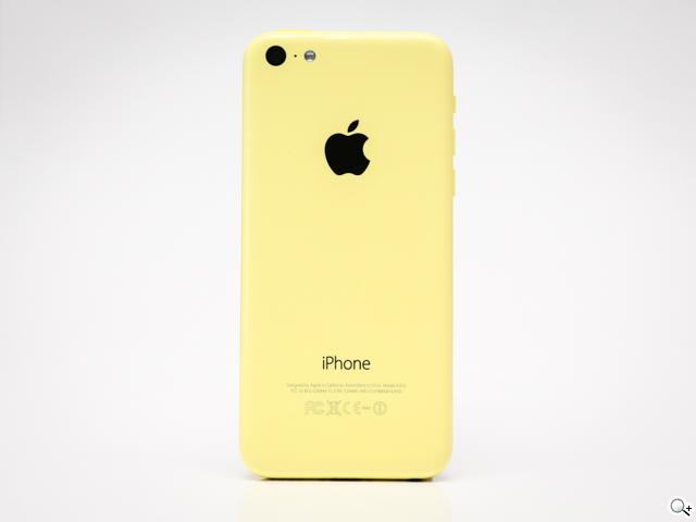 iPhone 5C 宛如裝上保護殼的蘋果手機