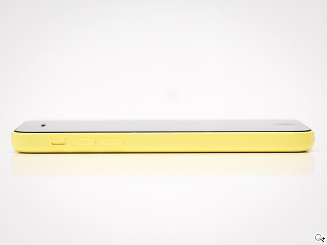 iPhone 5C 宛如裝上保護殼的蘋果手機