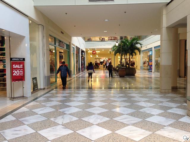 iPhone 5C 宛如裝上保護殼的蘋果手機