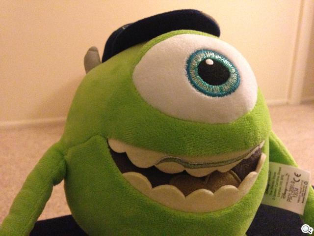 iPhone 5C 宛如裝上保護殼的蘋果手機