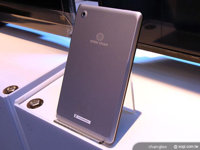 7-11、鴻海再合作 推七吋OPEN小將智慧平板