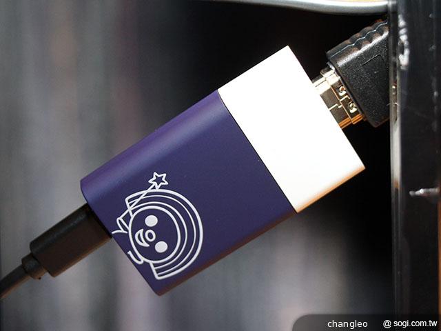 7-11、鴻海再合作 推七吋OPEN小將智慧平板