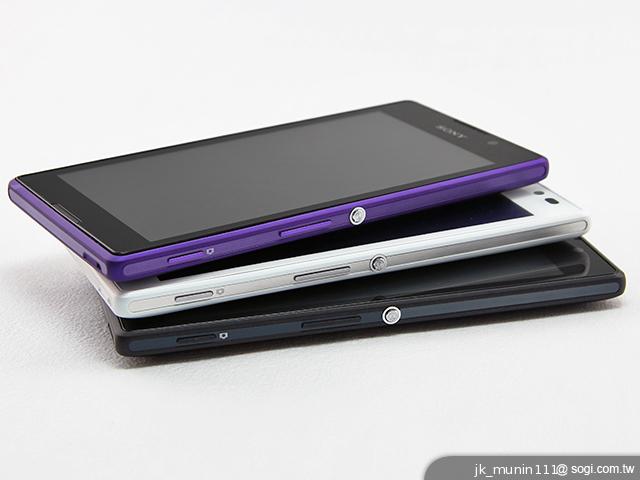 Sony Xperia C雙卡手機 自拍語音導引好逗趣