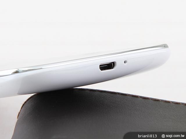 圓潤窄框四核雙卡手機 HUAWEI Ascend G610