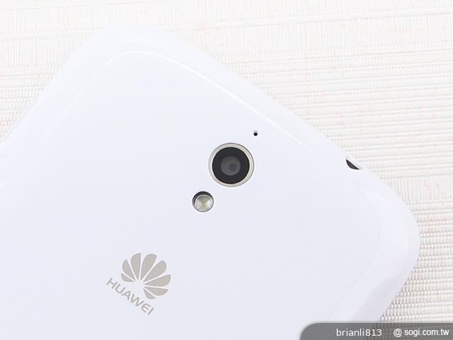 圓潤窄框四核雙卡手機 HUAWEI Ascend G610
