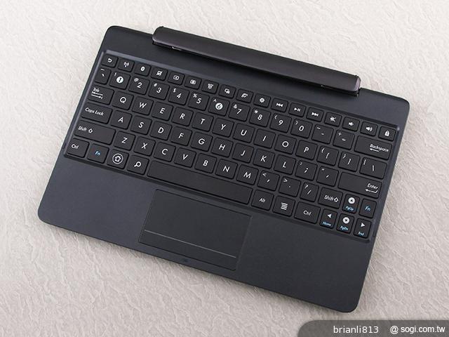 ASUS TF701T變形平板 美麗視界 疾速登場