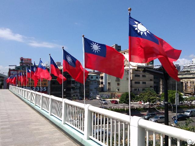 ASUS TF701T變形平板 美麗視界 疾速登場