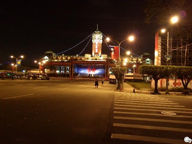 ASUS TF701T變形平板 美麗視界 疾速登場