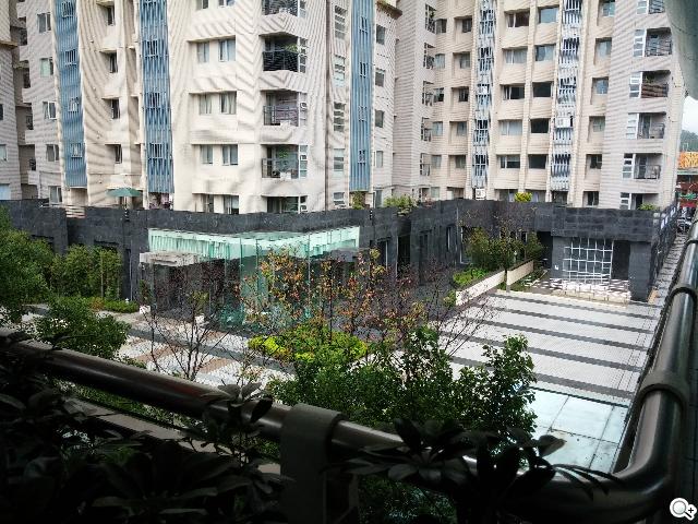 5.2吋樂金旗艦機皇LG G2 後置按鍵獨特體驗