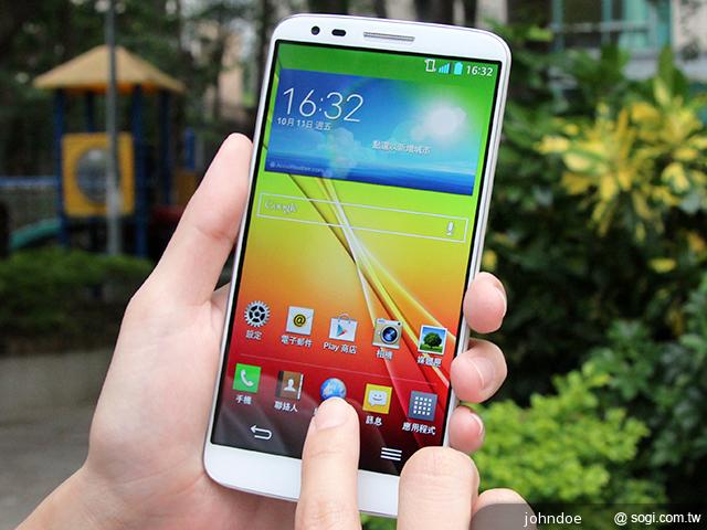 5.2吋大螢幕手機LG G2 手勢操作 So Easy