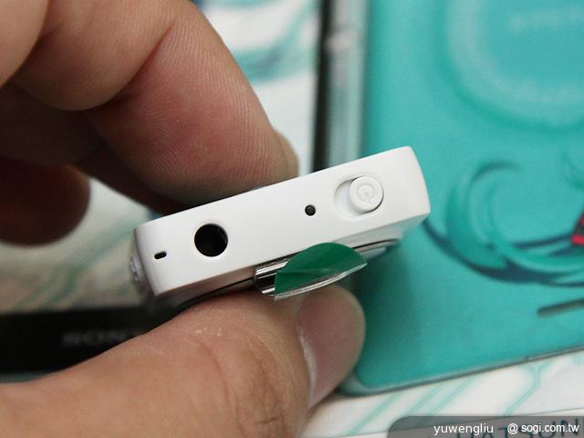 歌姬降臨！初音版Sony Xperia A SO-04E實測