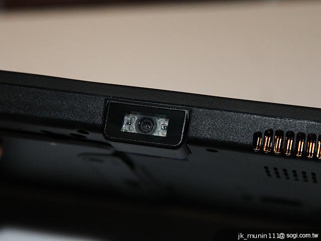 神基發表F110、V110強固平板 防水防摔又防塵