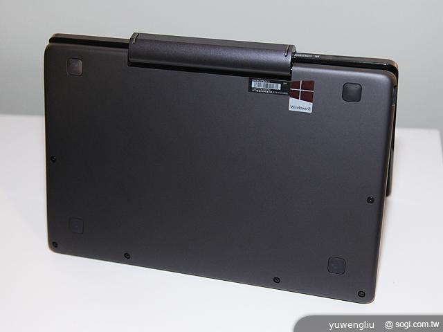 Win8.1變形筆電ASUS T100發表 T300、Trio售價公布 Win8.1變形筆電ASUS T100發表 T300、Trio售價公布