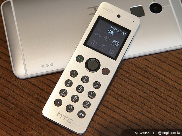 One max電池背蓋與HTC mini+話機與等配件大集合