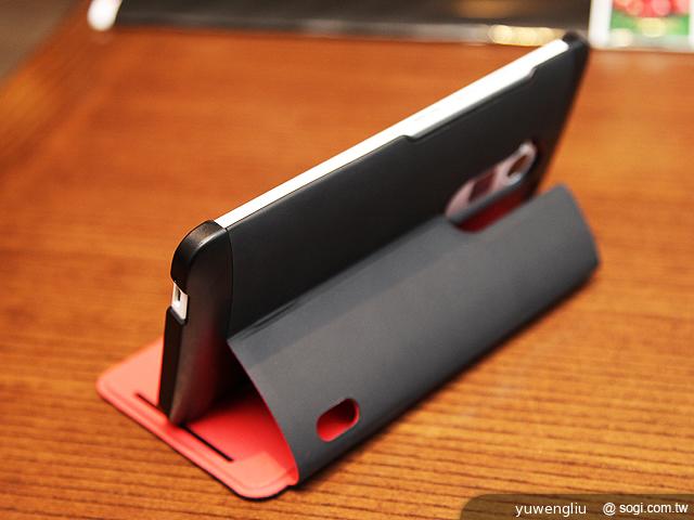 One max電池背蓋與HTC mini+話機與等配件大集合