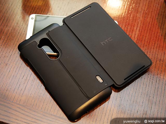 One max電池背蓋與HTC mini+話機與等配件大集合