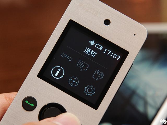 One max電池背蓋與HTC mini+話機與等配件大集合