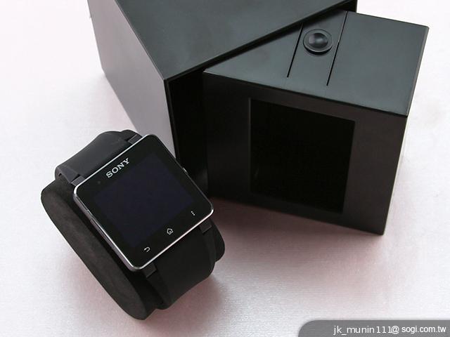 索尼防水智慧錶SmartWatch2 手機的時尚控制配件 索尼防水智慧錶SmartWatch2 手機的時尚控制配件