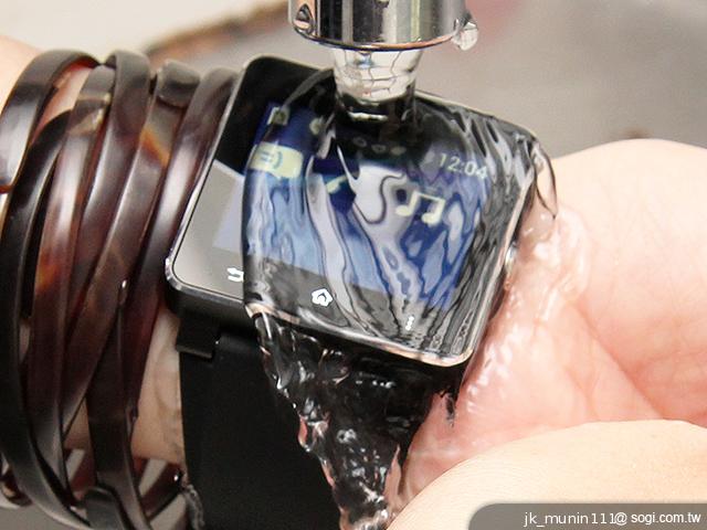 索尼防水智慧錶SmartWatch2 手機的時尚控制配件 索尼防水智慧錶SmartWatch2 手機的時尚控制配件