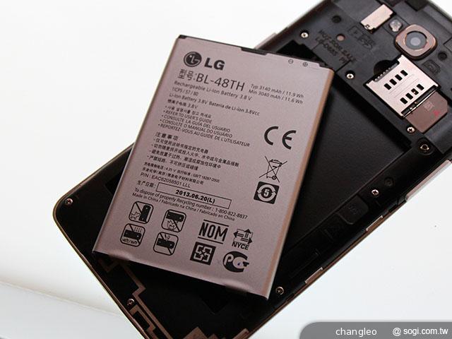 LG G Pro Lite大螢幕雙卡機 10900平價搶市