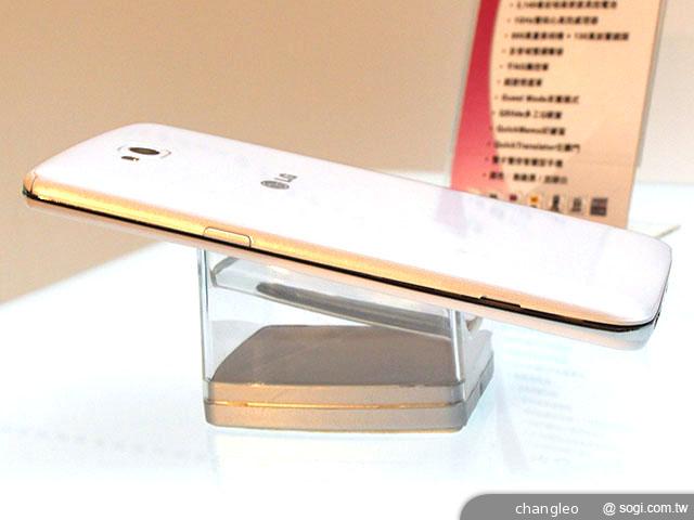 LG G Pro Lite大螢幕雙卡機 10900平價搶市