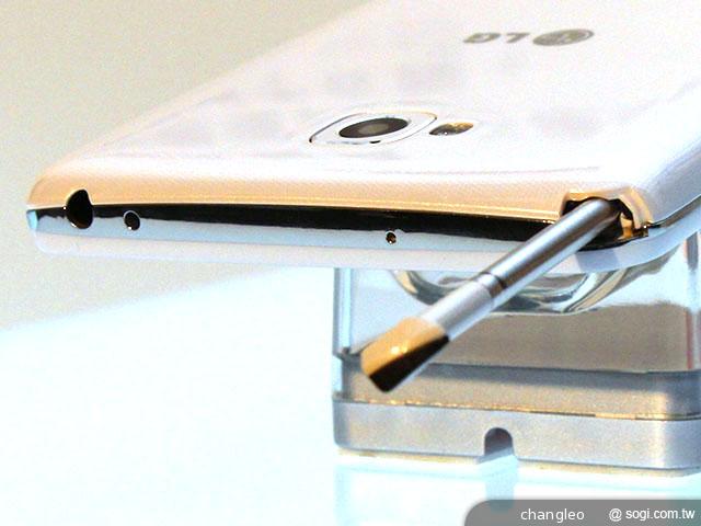 LG G Pro Lite大螢幕雙卡機 10900平價搶市