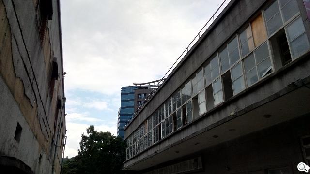 阿爾卡特OneTouch Idol X 俐落美型、四核雙卡機