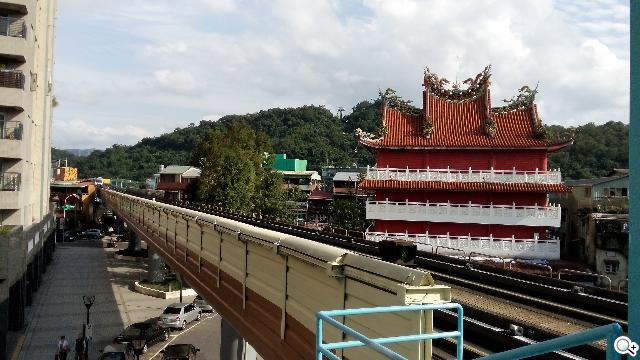 阿爾卡特OneTouch Idol X 俐落美型、四核雙卡機