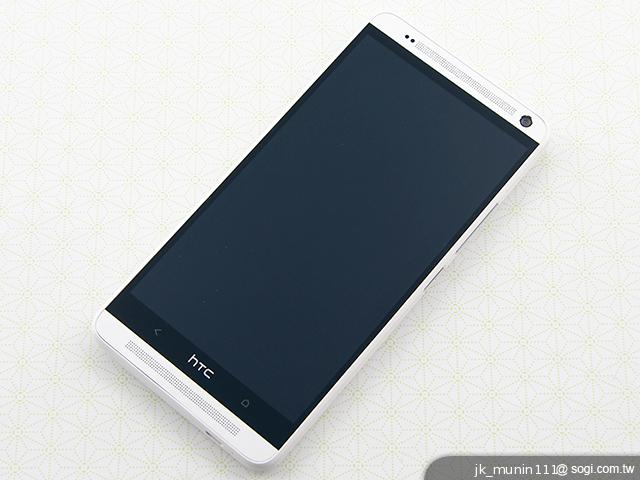 指紋辨識5.9吋金屬巨砲 HTC One Max實測