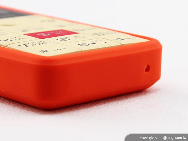 OPEN小將魔法變裝手機 超大電量的低價2G雙卡機