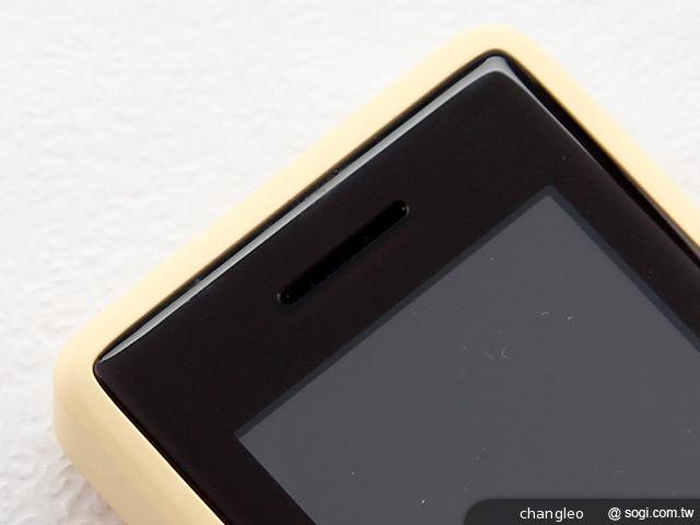 OPEN小將魔法變裝手機 超大電量的低價2G雙卡機