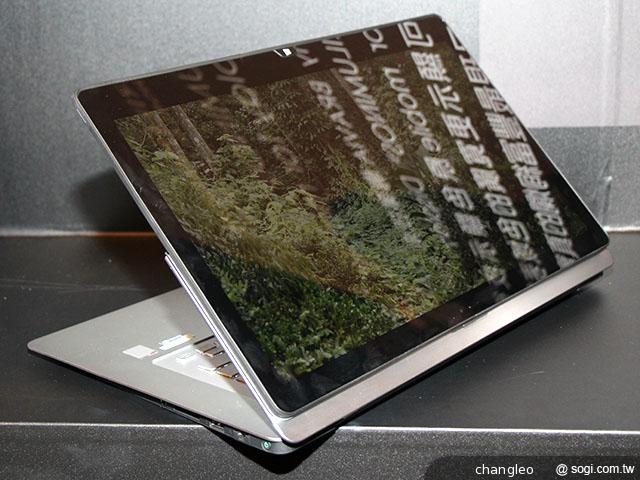 Sony VAIO Fit、Duo13火紅限量版 11月下旬登台 Sony VAIO Fit、Duo13火紅限量版 11月下旬登台