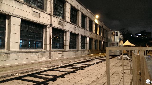 指紋辨識5.9吋金屬巨砲 HTC One Max實測