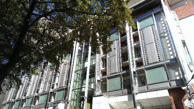 指紋辨識5.9吋金屬巨砲 HTC One Max實測