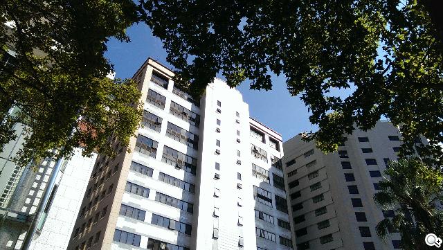 指紋辨識5.9吋金屬巨砲 HTC One Max實測